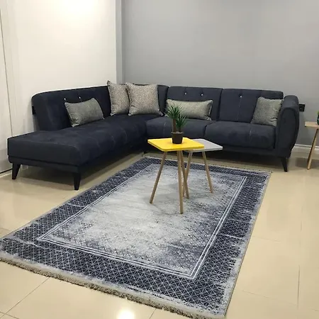 Apartment Lara Caddesi,denize Sahile 300 M Antalya