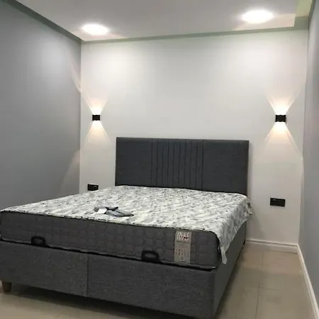 Lara Caddesi,denize Sahile 300 M Apartment *